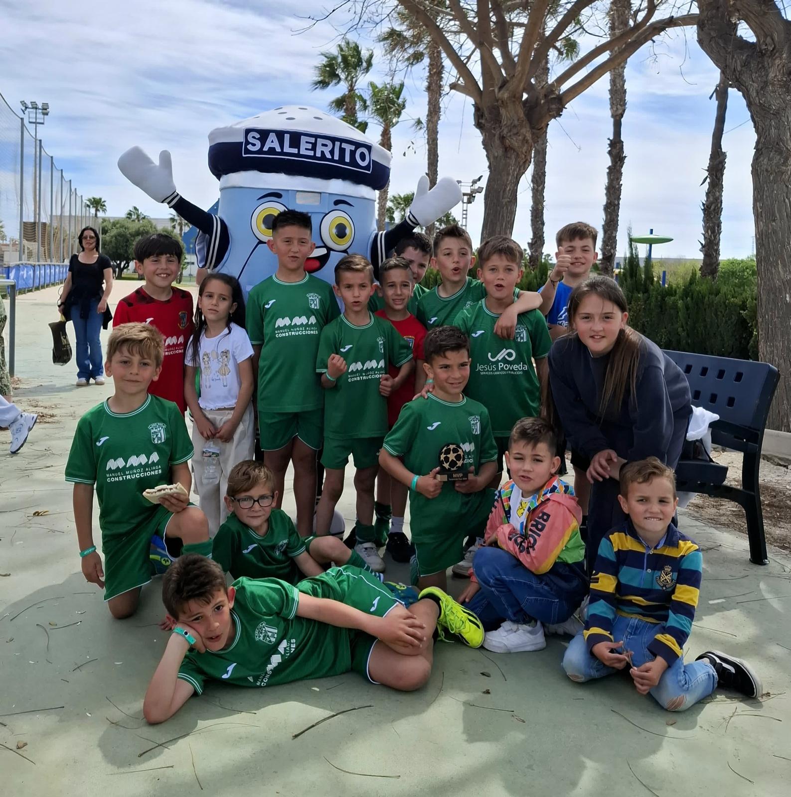 Salerito, mascota oficial de Torrevieja Cup